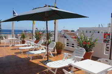 ホテル Sun Holidays