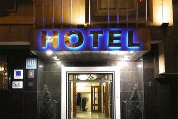 فندق Urban Salamanca