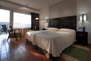 Parador De Malaga Golf