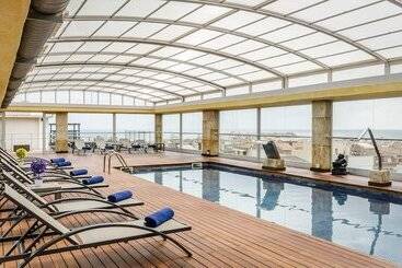 هتل آپارتمان Exe Cunit Suites & Spa