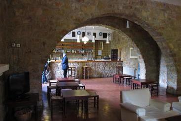 مسافرخانه Hostería De Cañete