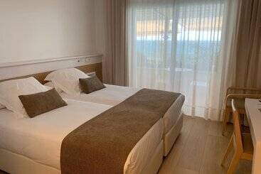 Отель Costa Brava