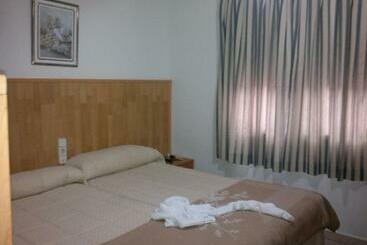 בית מלון כפרי Hostal Mays