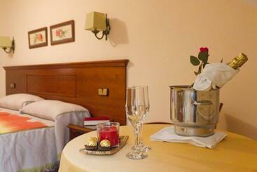 فندق Hostal Siete Picos