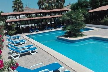 Отель La Carreta