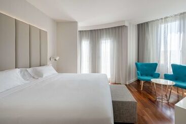 酒店 NH Madrid Nacional