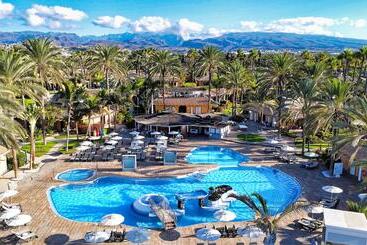 ホテル Suites & Villas by Dunas