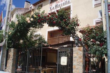 Hostal Restaurante La Muralla