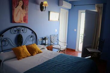 Hostal Arco Plaza