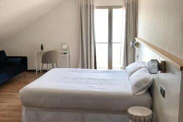 هتل As Hortensias