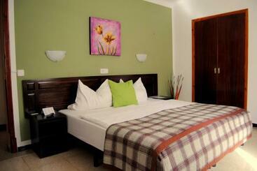 Отель Las Ceibas