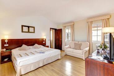 فندق Patricia Menorca