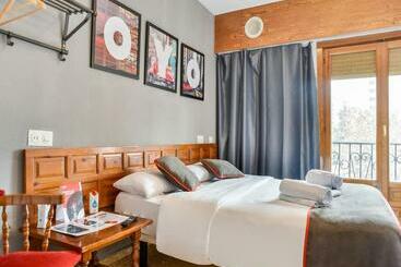 בית מלון כפרי Casa De Huespedes Carabanchel By Vivere Stays