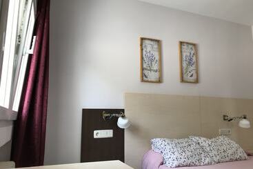 هتل El Cancho Del Aguila