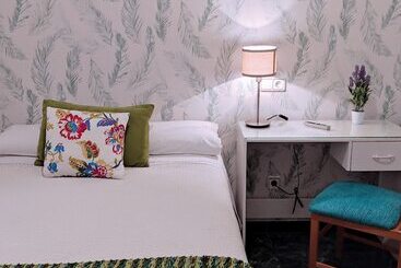 酒店 Hostal Bruña Paseo Del Prado