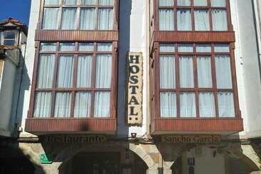 בית מלון כפרי Hostal Sancho Garcia