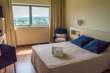 Отель Les Torres