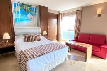 Hotel Ms Aguamarina Suites