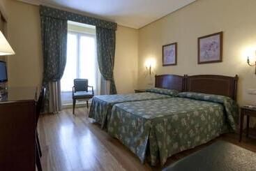 هتل Norte Y Londres