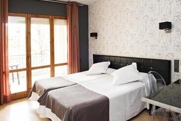 Hospedium Hostal Un Punto Chic