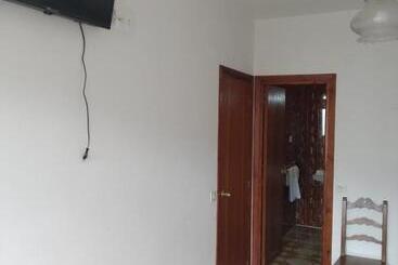 ホテル Hostal Residencia Presidente