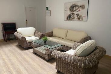 هتل Mare Estepona