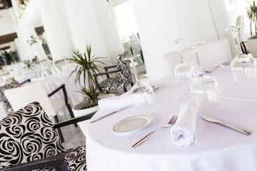 아파트호텔 Suites Albayzin Del Mar