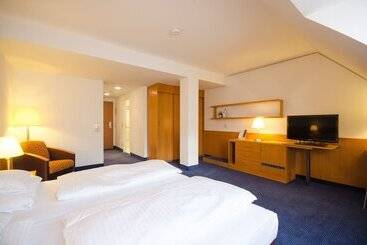 هتل Strudlhof Vienna