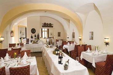 هتل Grand Sauerhof