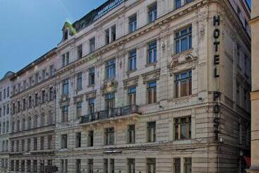 هتل Post Wien