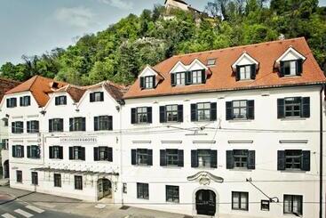 ホテル Schlossberg