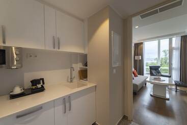 هتل Pakat Residences