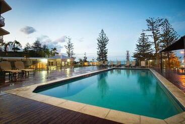 Beachhouse Seaside Resort