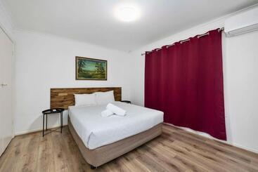 酒店 Econo Lodge Lilydale