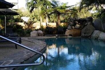 ホテル Lazy Lizard Motor Inn