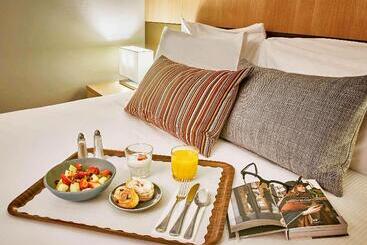 هتل Mercure Perth