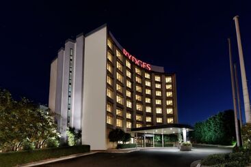 هتل Rydges Geelong