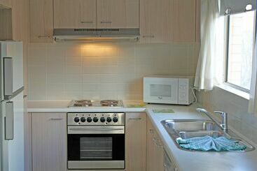 Kingston Terrace Serviced Ap