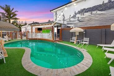 مُتل El Motor Inn