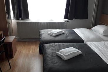 هتل Auberge Van Strombeek