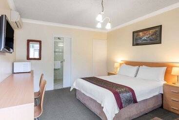 בית מלון כפרי Best Western Governor Gipps Motor Inn