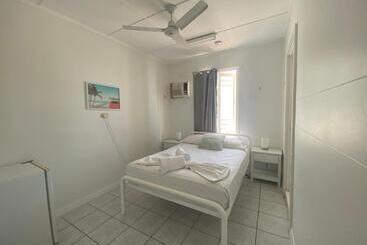 酒店 Civic Guesthouse