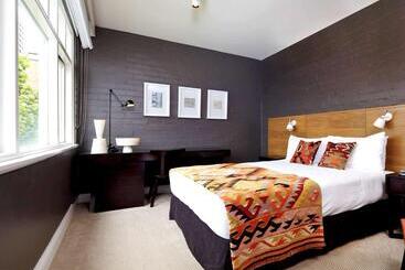 Harbour Rocks Hotel Sydney