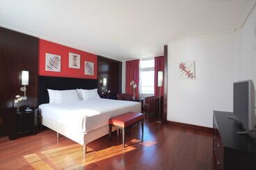 هتل NH City Buenos Aires