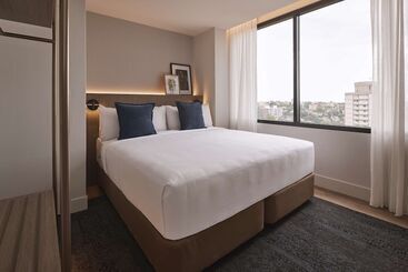 Отель Rydges North Sydney