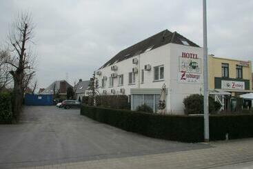ホテル Zuidwege