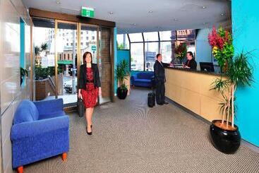 Metro Apartments On Darling Harbour