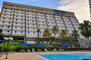 בית מלון כפרי Blue Tree Towers Rio Poty