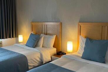 בית מלון כפרי Riôtel Carleton Sur Mer