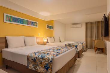 ホテル Slim Pajuçara By Tropicalis